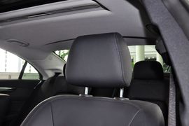 2012款奔驰CLS300