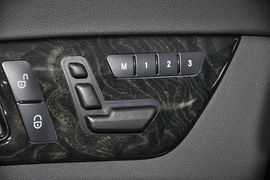 2012款奔驰CLS300