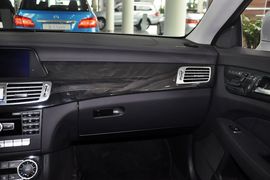 2012款奔驰CLS300
