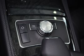 2012款奔驰CLS300