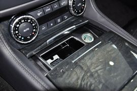 2012款奔驰CLS300
