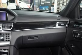 2015款奔驰E400L运动豪华型