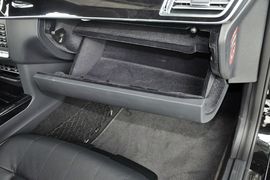 2015款奔驰E400L运动豪华型