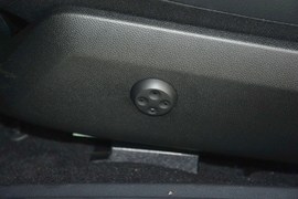 2015款奔驰E400L运动豪华型