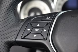 2015款奔驰E400L运动豪华型