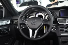 2015款奔驰E400L运动豪华型