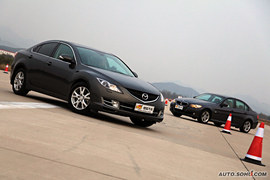 睿翼对比宝马320i