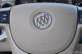 2010款别克林荫大道3.0豪华版到店实