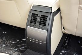 2015款斯柯达明锐经典1.6L自动逸杰版
