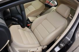 2015款斯柯达明锐经典1.6L自动逸杰版