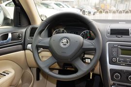 2015款斯柯达明锐经典1.6L自动逸杰版
