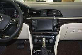 2015款大众凌渡280TSI