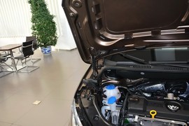 2015款大众途安1.4T自动豪华版5座
