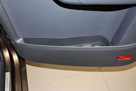 2015款大众途安1.4T自动豪华版5座