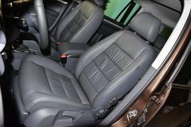 2015款大众途安1.4T自动豪华版5座