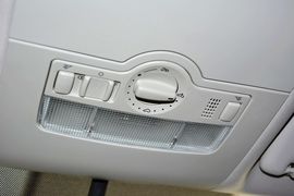 2015款大众途安1.4T自动豪华版5座