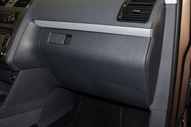 2015款大众途安1.4T自动豪华版5座