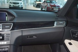 2015款奔驰E320L运动型