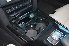 2015款奔驰E320L运动型