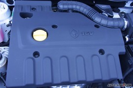 2009款长安悦翔两厢试驾