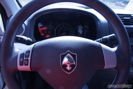 2009款长安悦翔两厢试驾