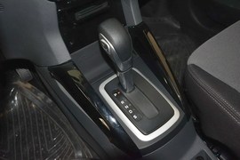 2013款福特翼搏1.5L自动风尚型