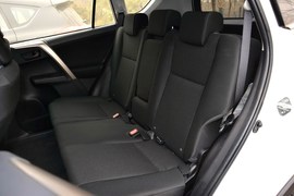 2015款丰田RAV4