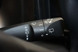 2015款丰田RAV4