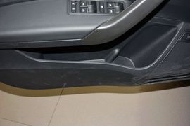 2015款大众新桑塔纳1.6L自动豪华版