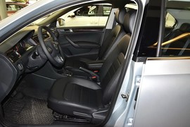 2015款大众新桑塔纳1.6L自动豪华版