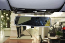 2015款大众新桑塔纳1.6L自动豪华版