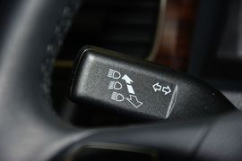 2015款大众新桑塔纳1.6L自动豪华版