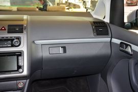 2015款大众途安1.4T自动豪华版5座