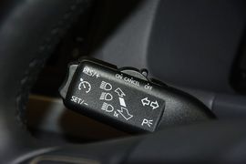 2015款大众途安1.4T自动豪华版5座
