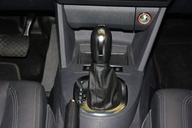 2015款大众途安1.4T自动豪华版5座