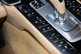 2014款保时捷Panamera