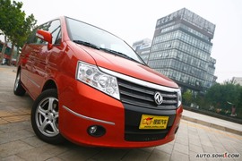 2009款东风日产帅客试驾