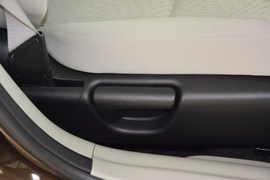 2014款本田思域1.8L自动舒适版