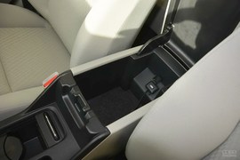 2014款本田思域1.8L自动舒适版