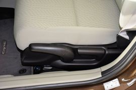 2014款本田思域1.8L自动舒适版