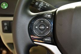 2014款本田思域1.8L自动舒适版