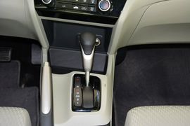 2014款本田思域1.8L自动舒适版