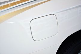 2012款丰田兰德酷路泽4.0L自动VX