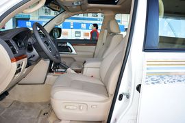 2012款丰田兰德酷路泽4.0L自动VX