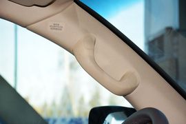 2012款丰田兰德酷路泽4.0L自动VX