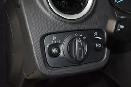 2013款福特嘉年华两厢1.5L自动时尚型