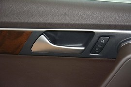 2012款大众迈腾旅行轿车2.0TSI舒适型