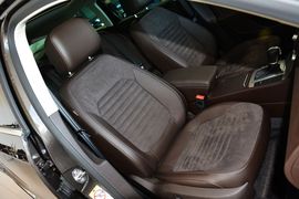 2012款大众迈腾旅行轿车2.0TSI舒适型