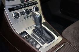 2012款大众迈腾旅行轿车2.0TSI舒适型