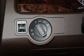 2012款大众迈腾旅行轿车2.0TSI舒适型